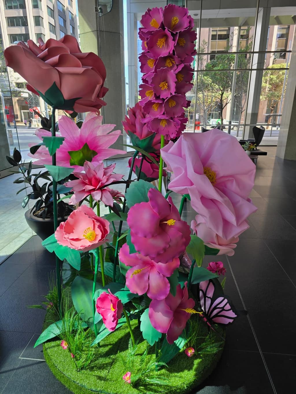 Seamless transition from awareness phase to Spring celebration creating photo-worthy moments for tenants and visitors